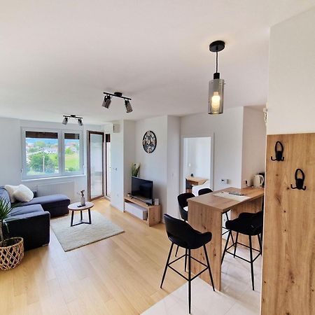 Apartment Queen Karlovac Eksteriør billede