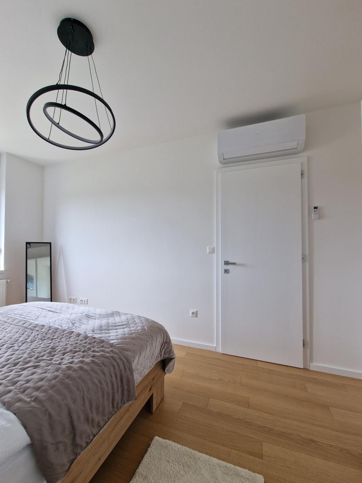 Apartment Queen Karlovac Eksteriør billede