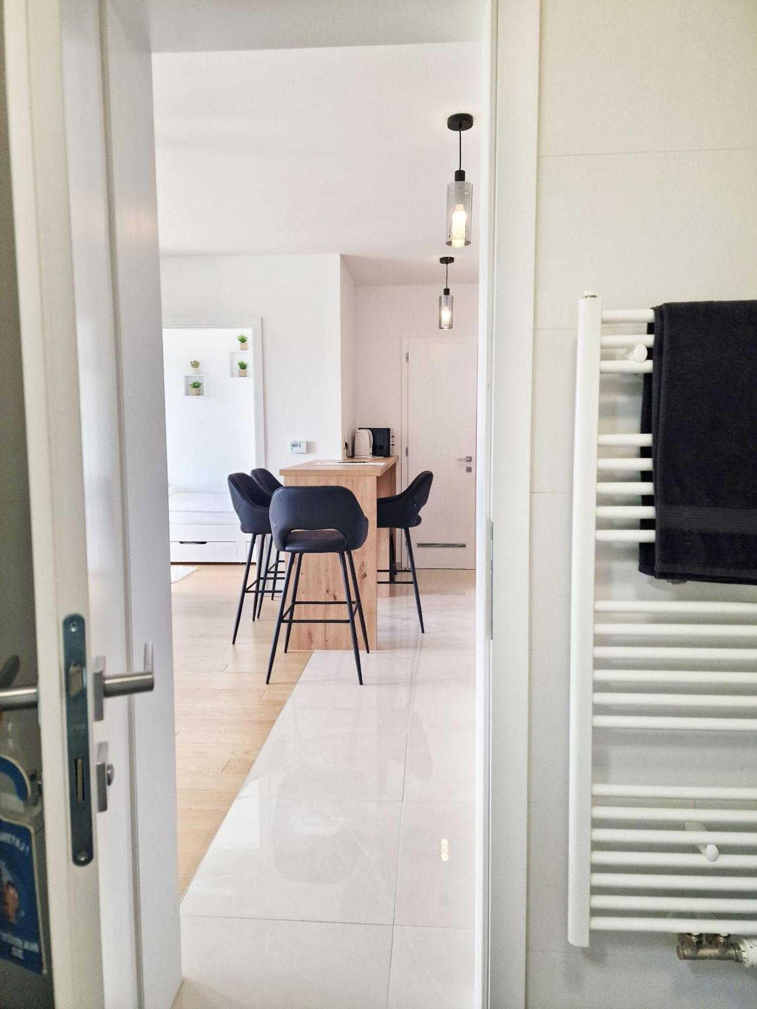 Apartment Queen Karlovac Eksteriør billede